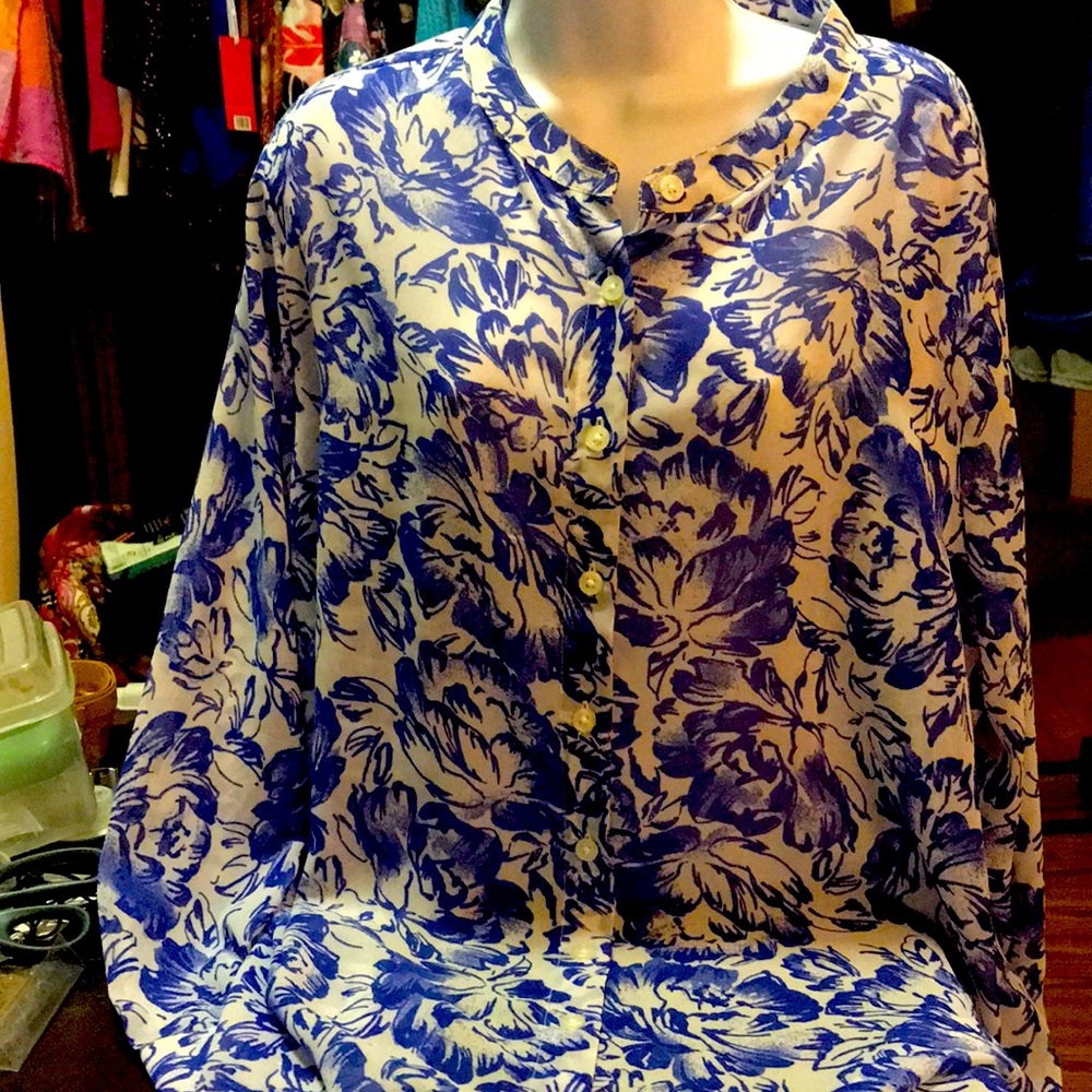 Jessica London blue/white size 24 cover blouse New